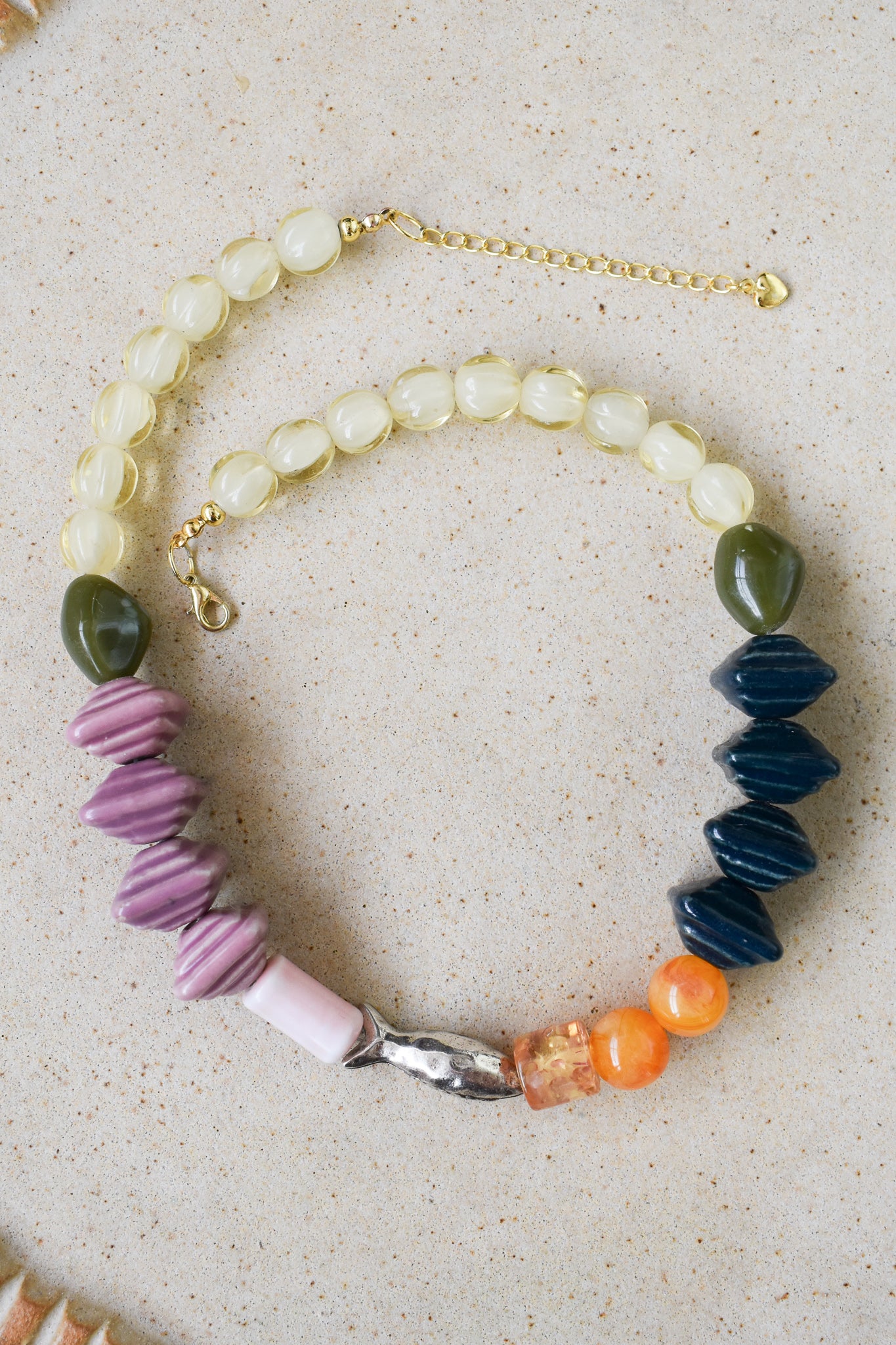 Collar No 62