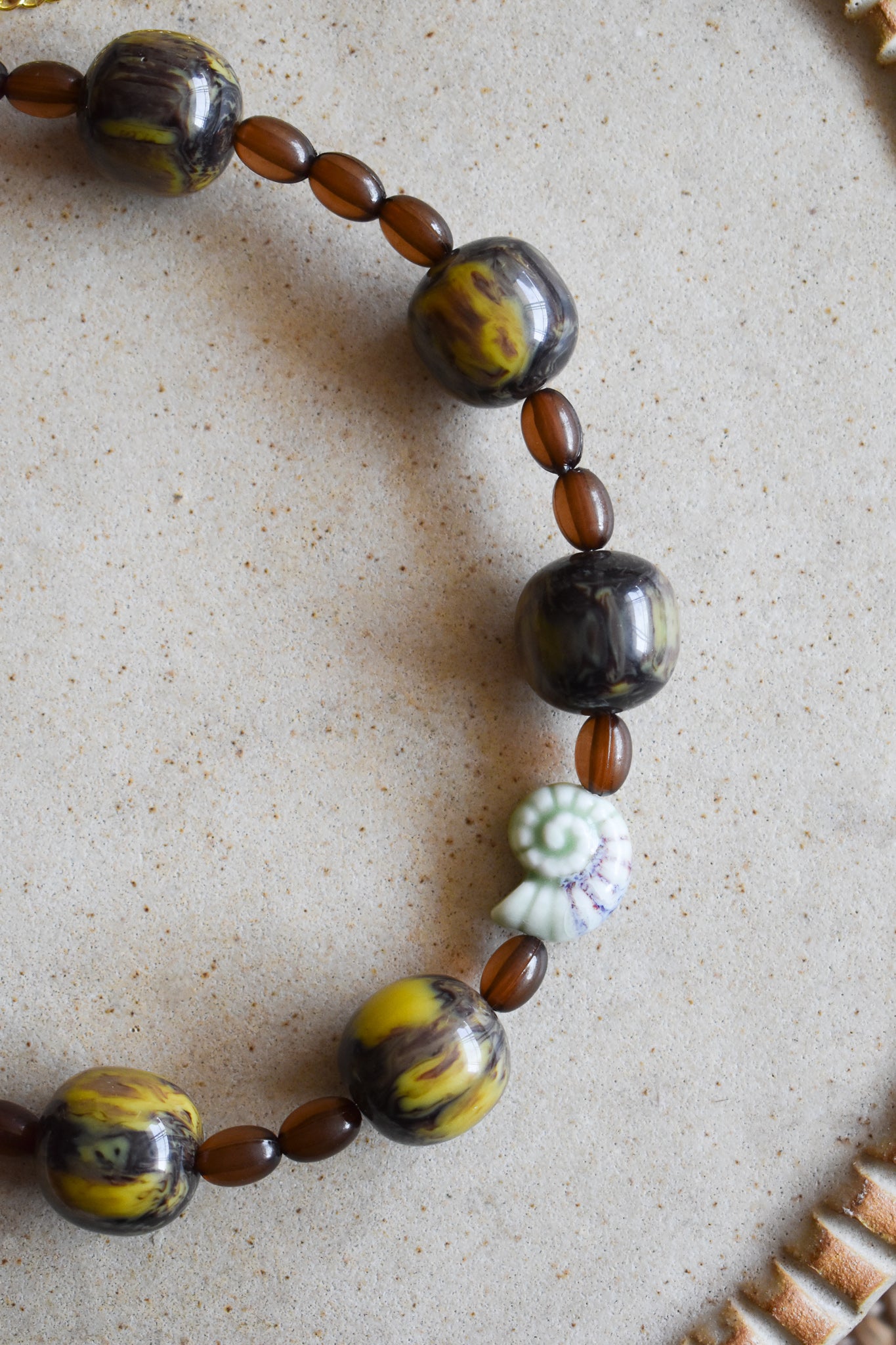 Collar No 153