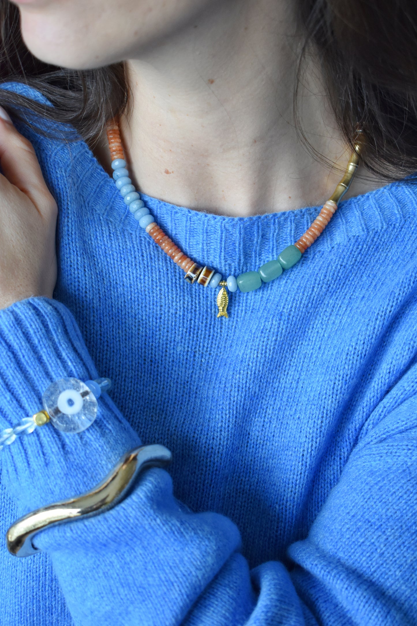 Collar No 122