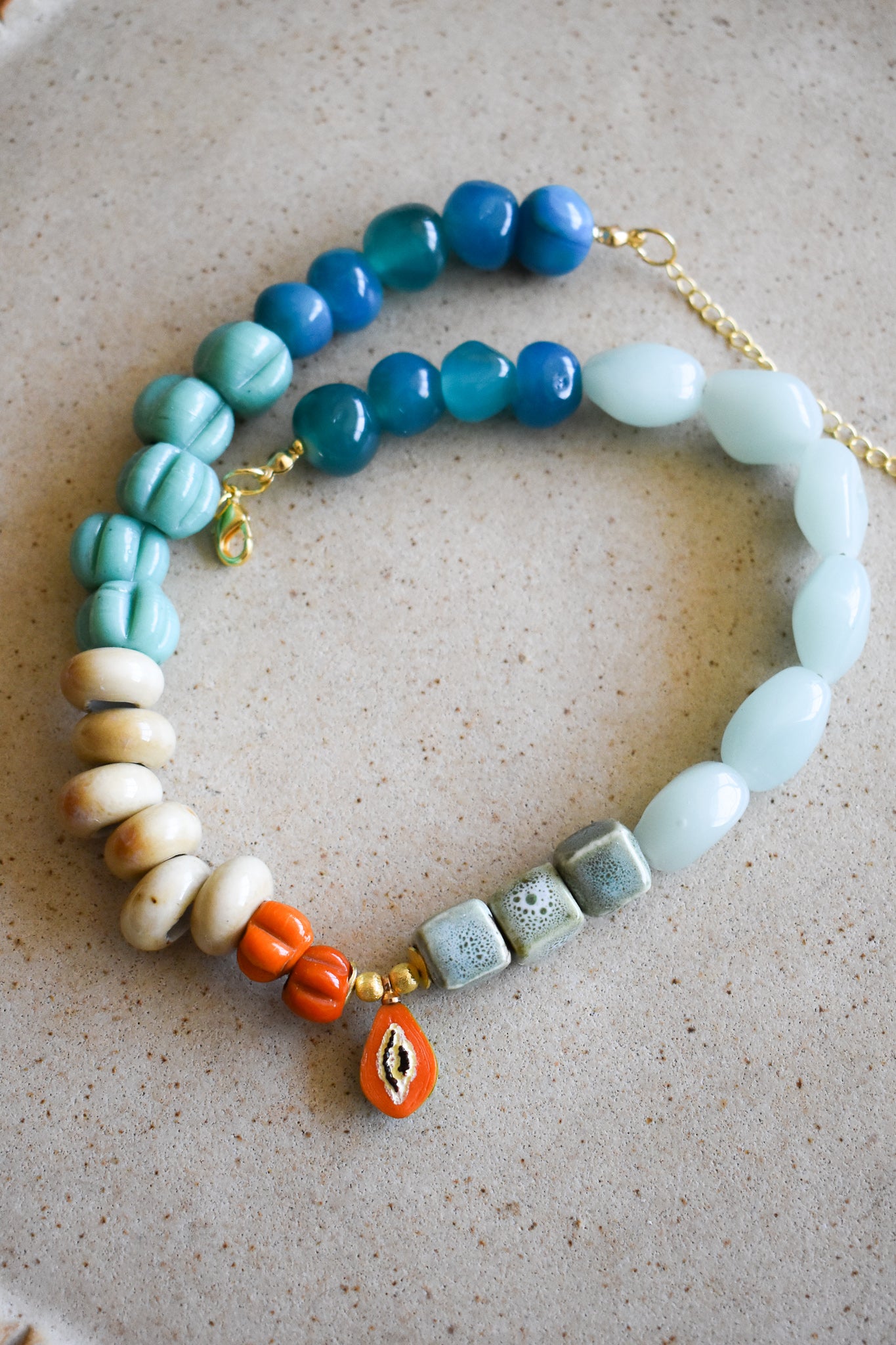 Collar No 67