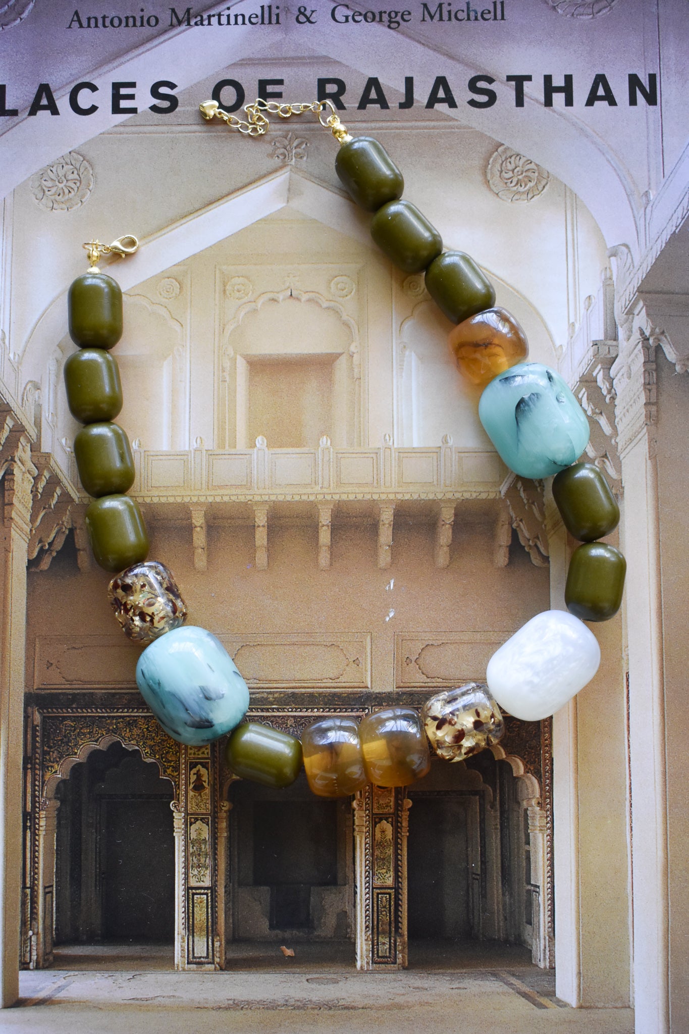 Collar No 71