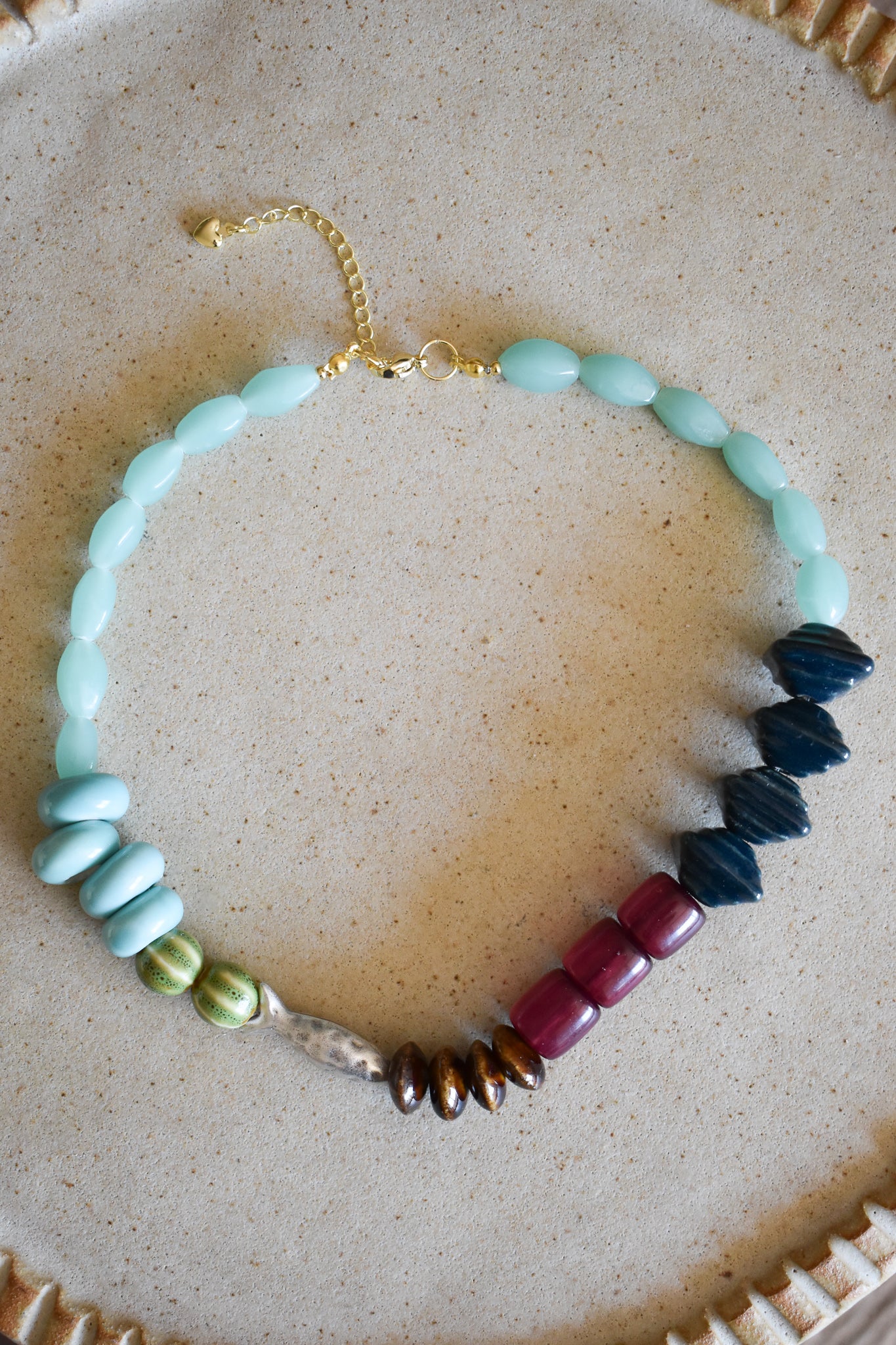 Collar No 75