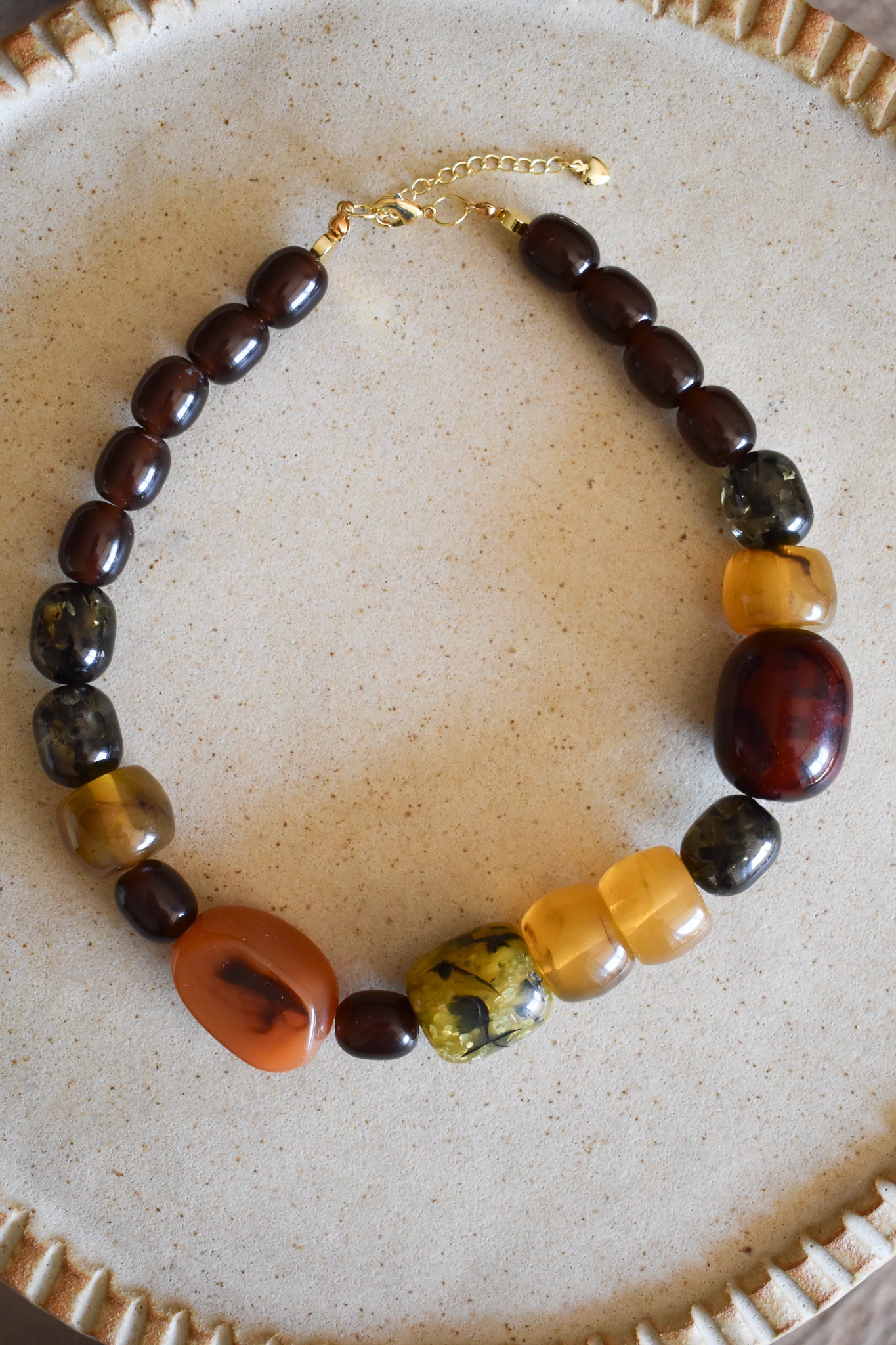 Collar No 77