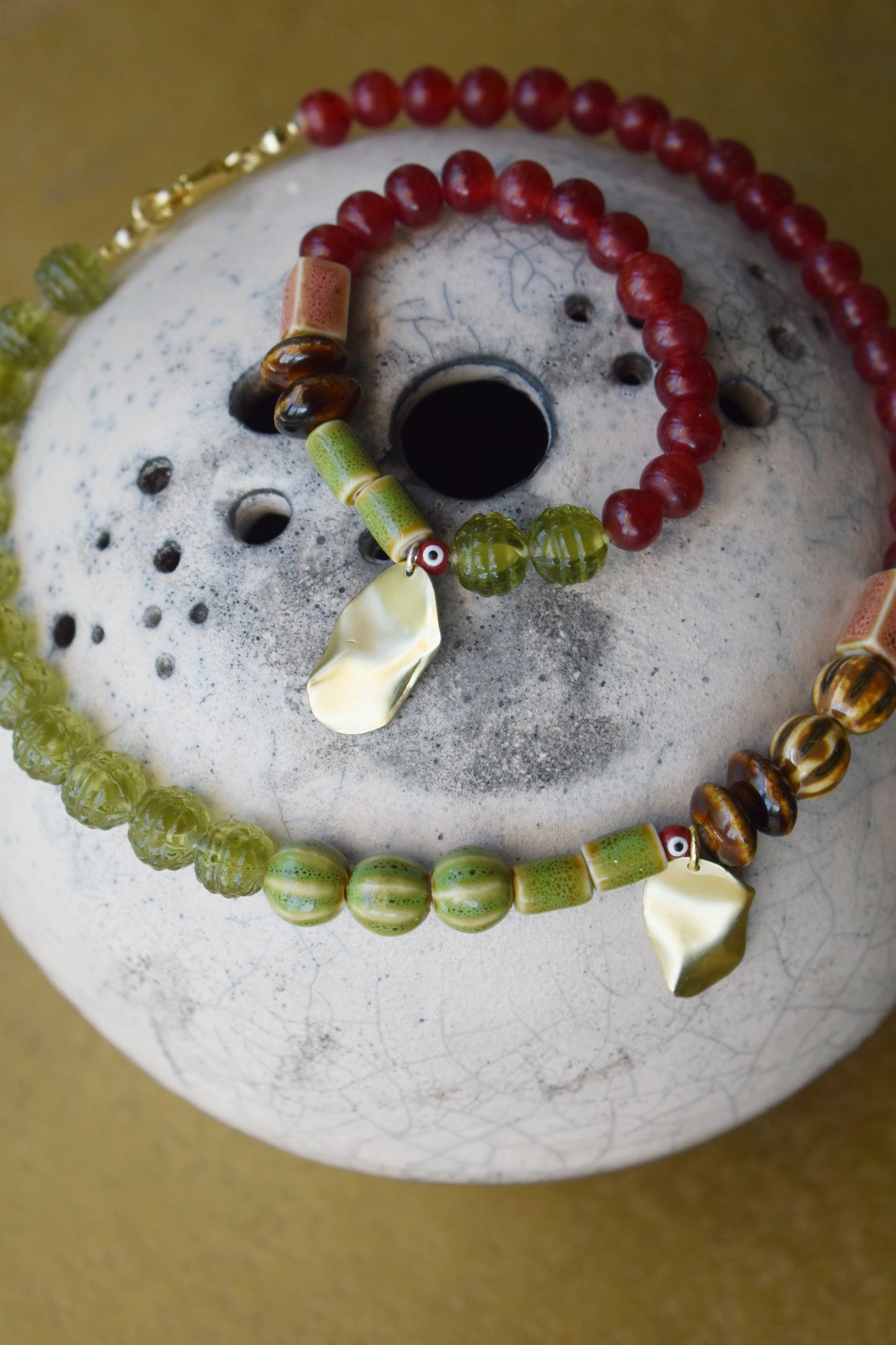 Collar No 108