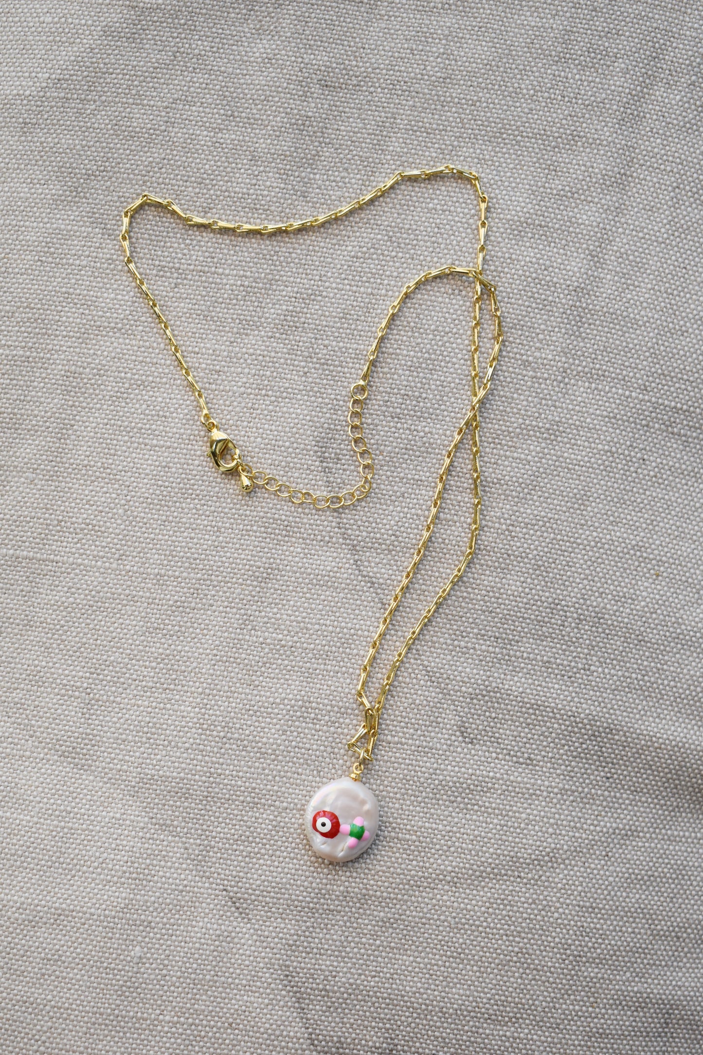 Collar No 105