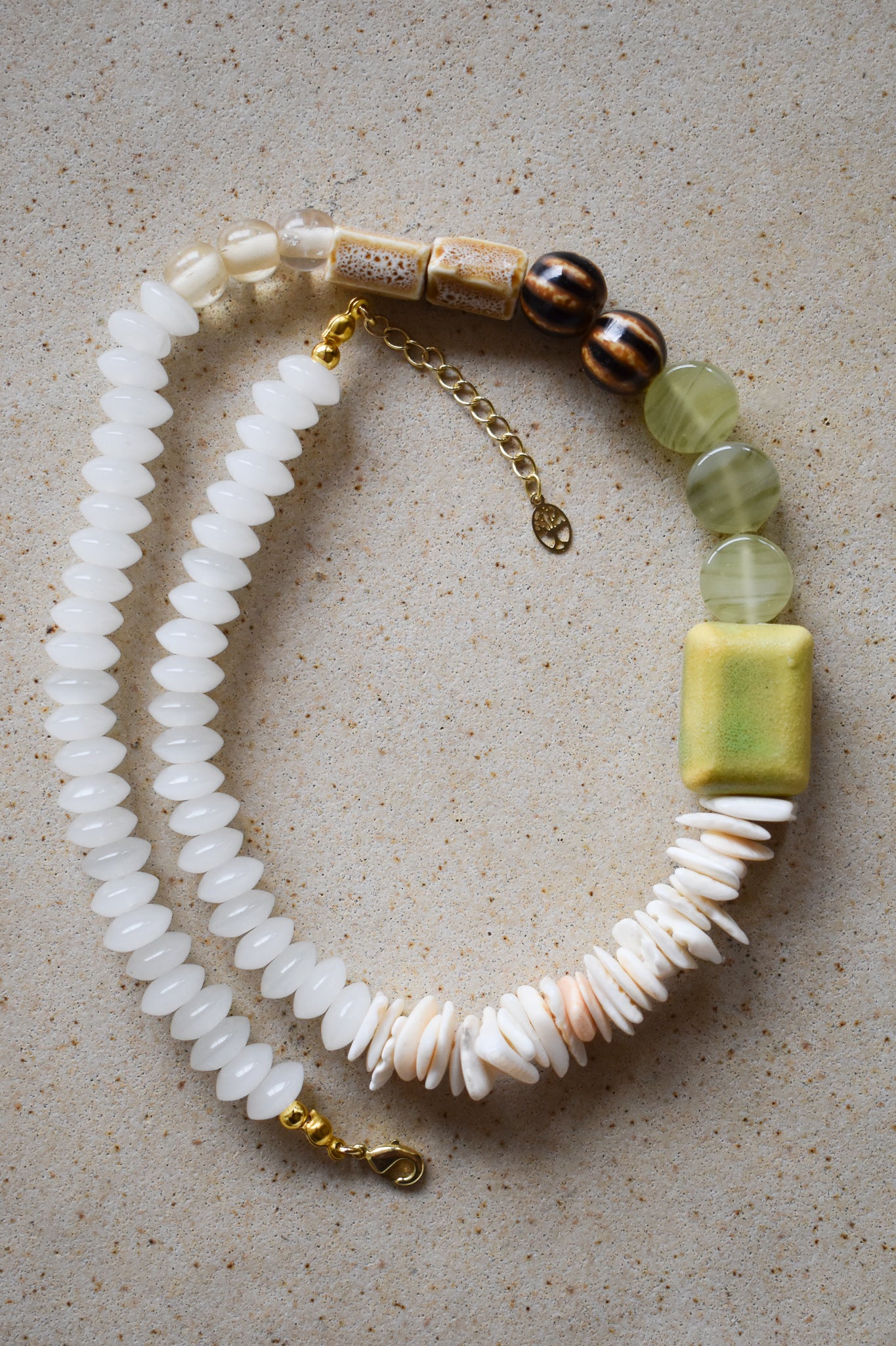 Collar No 34