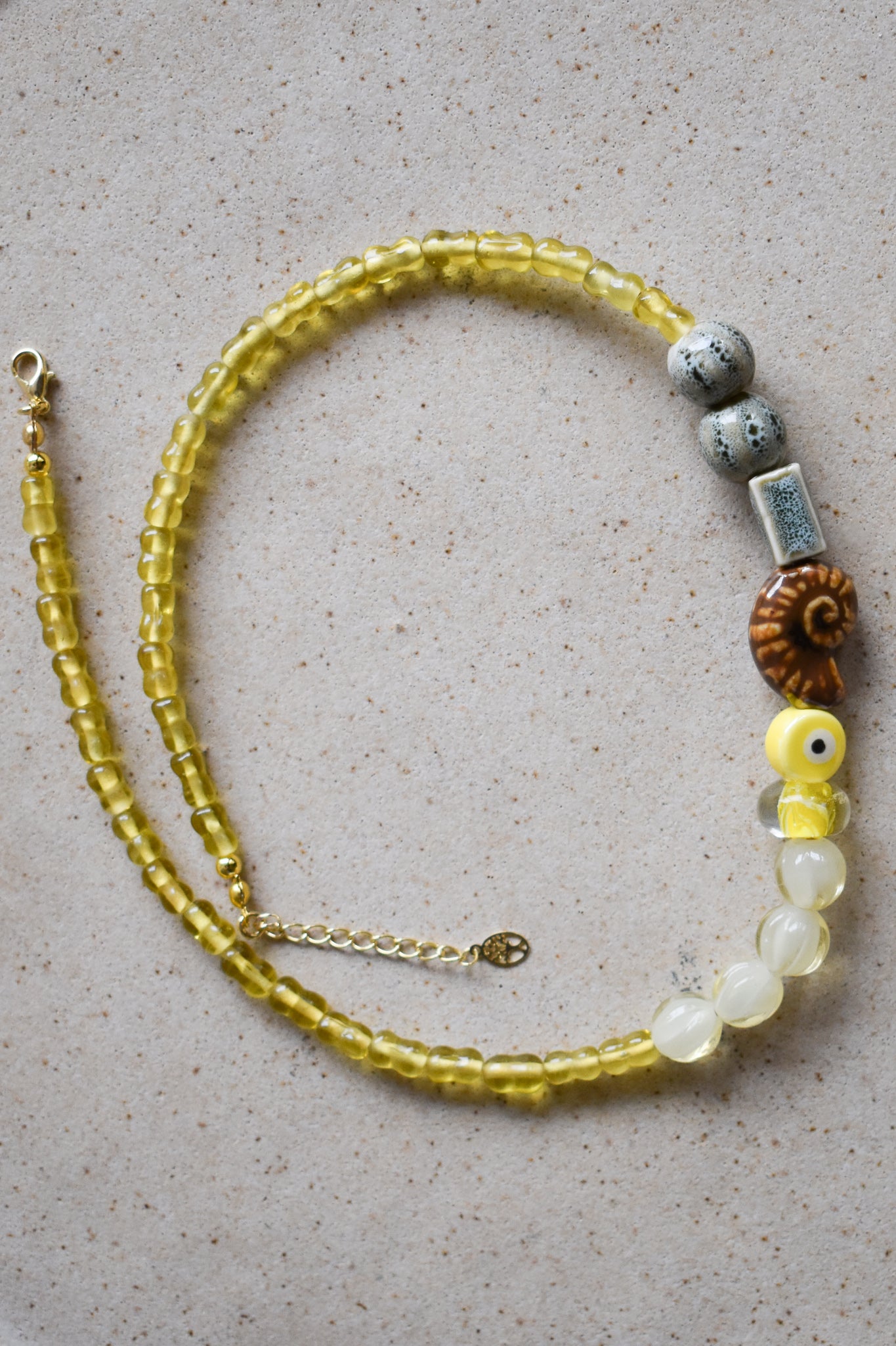 Collar No 35