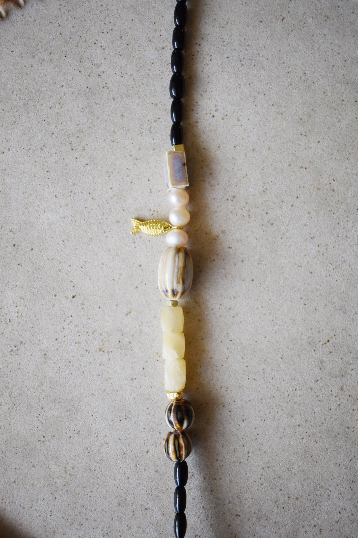Collar No 111